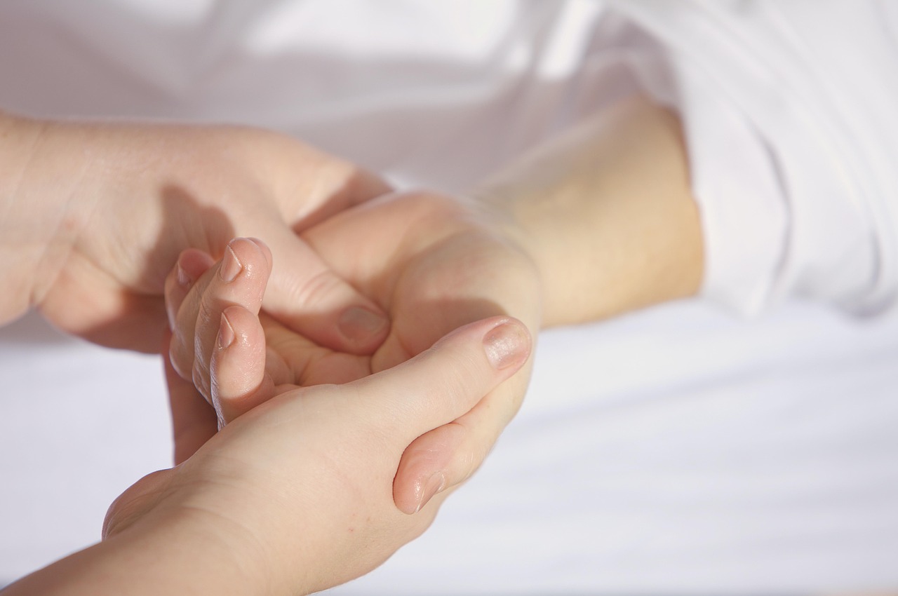 Holistic Health: Natural Stress Management Through Mindful Living