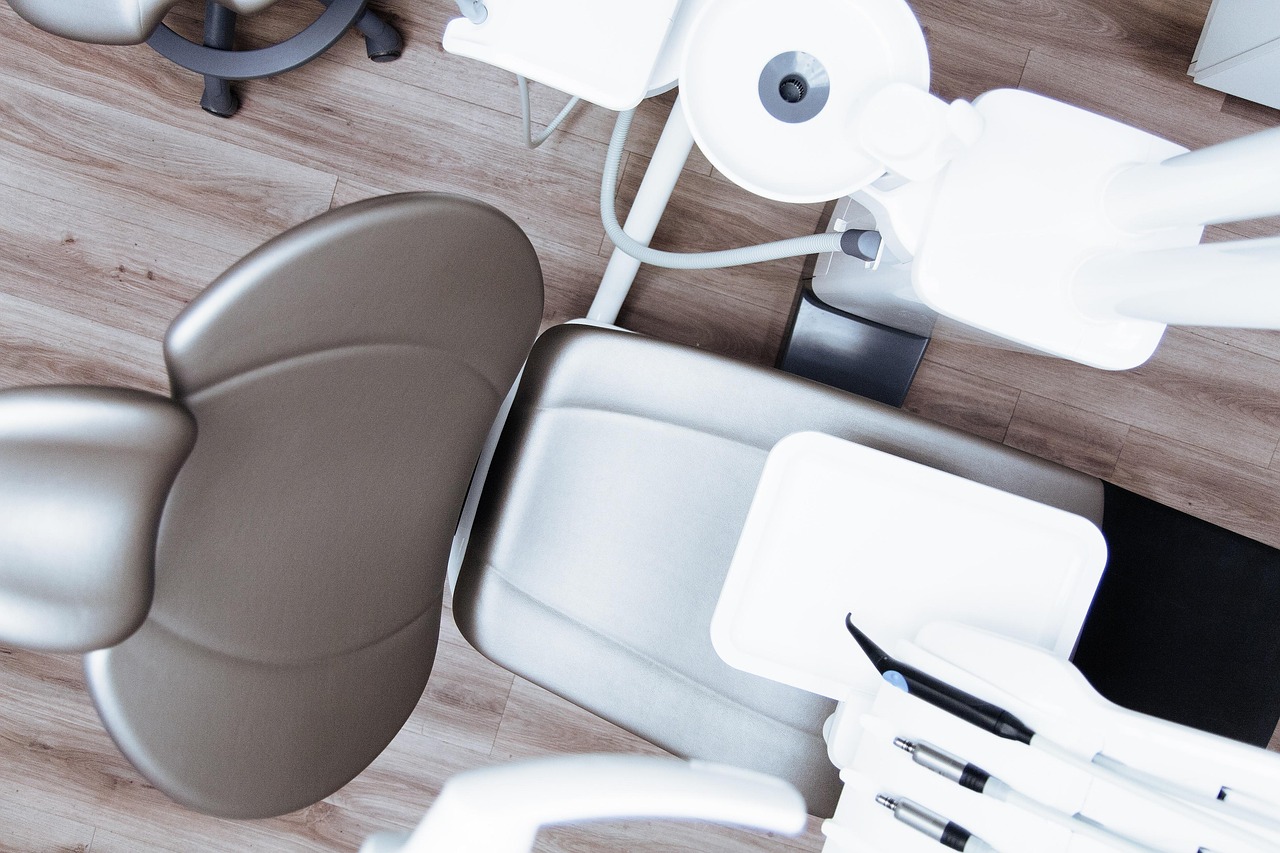 Transform Your Smile: Dental Veneers Coral Springs Guide