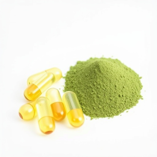 Kratom Capsules vs Powder: Comprehensive Guide to Effects and Use