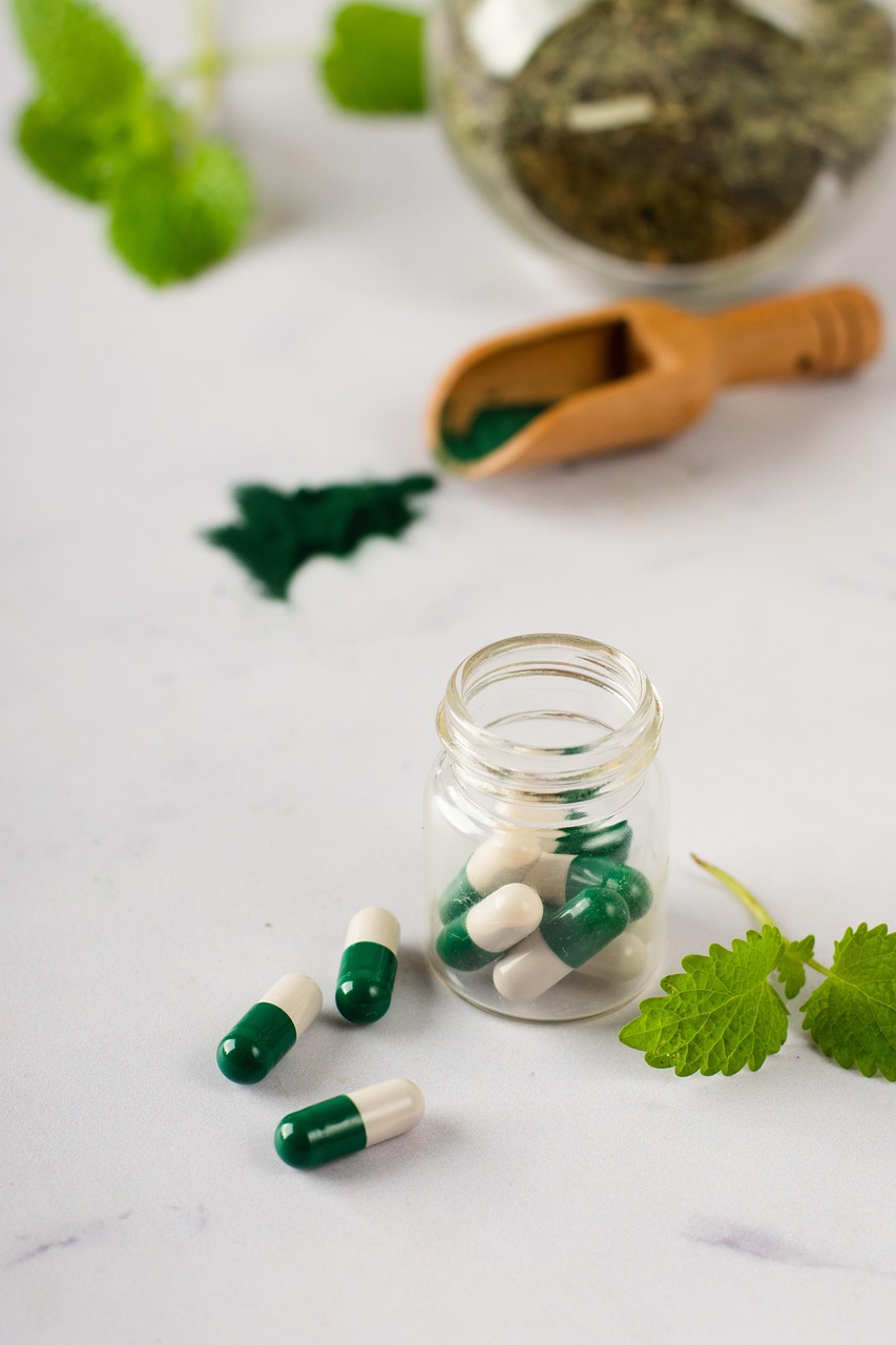 Kratom Safety: Driving Focus, Legal Limits, Expert Insights